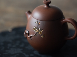 natural habitat jianshui zitao teapot plum 2 4 | BITTERLEAF TEAS