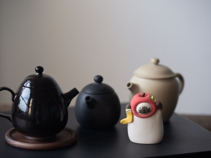 troublemaker tea meowster tea pet 7 | BITTERLEAF TEAS