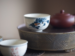 gilded qinghua teacup aqua 7 | BITTERLEAF TEAS