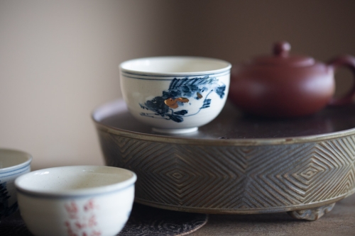 gilded qinghua teacup aqua 7 | BITTERLEAF TEAS