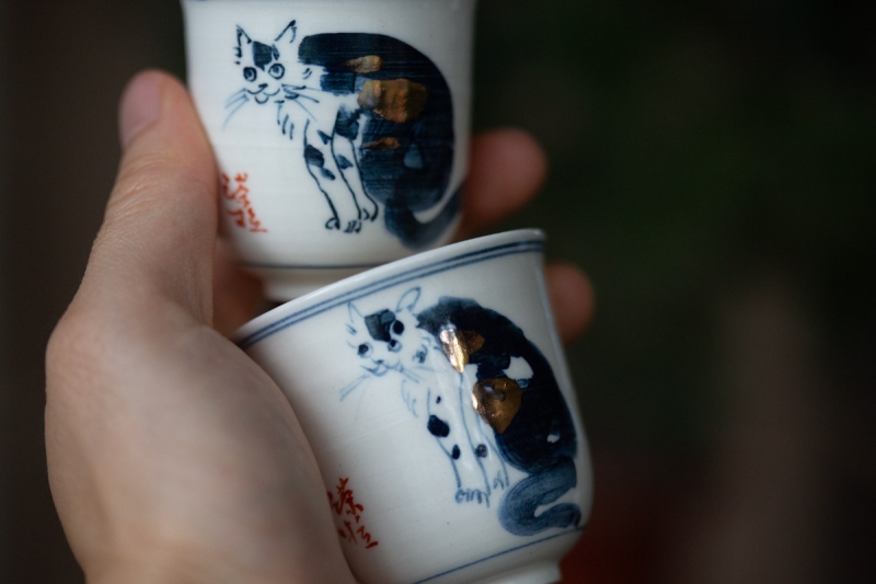 gilded qinghua teacup feline 2 2 | BITTERLEAF TEAS