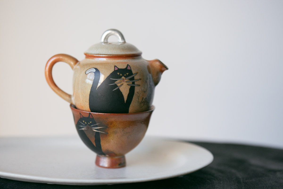 tux teapot 6 8 | BITTERLEAF TEAS