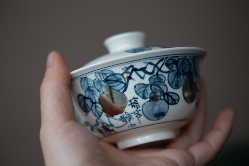 gilded qinghua gaiwan hulu 9 | BITTERLEAF TEAS