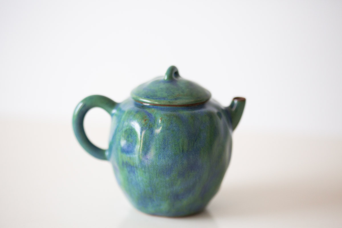 iris teapot 1 | BITTERLEAF TEAS