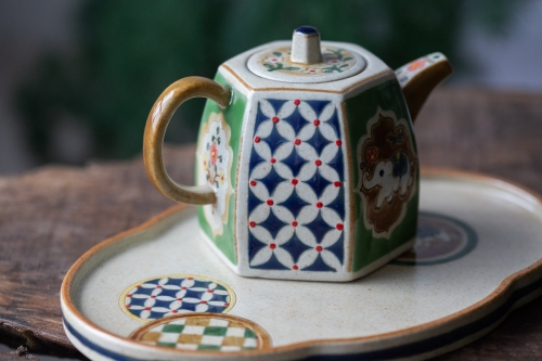 friends of the forest teapot hex elephant 9 | BITTERLEAF TEAS