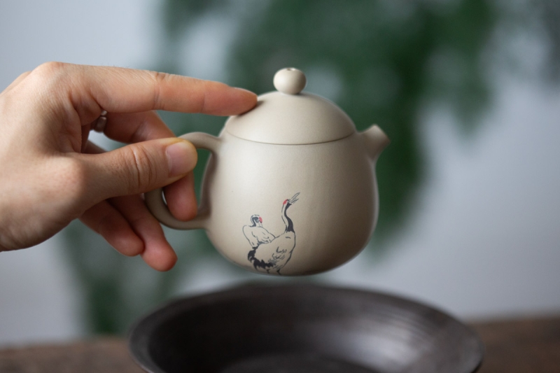 natural habitat jianshui zitao teapot double crane 7 | BITTERLEAF TEAS