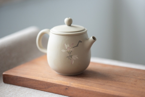 natural habitat jianshui zitao teapot magnolia vi 6 | BITTERLEAF TEAS