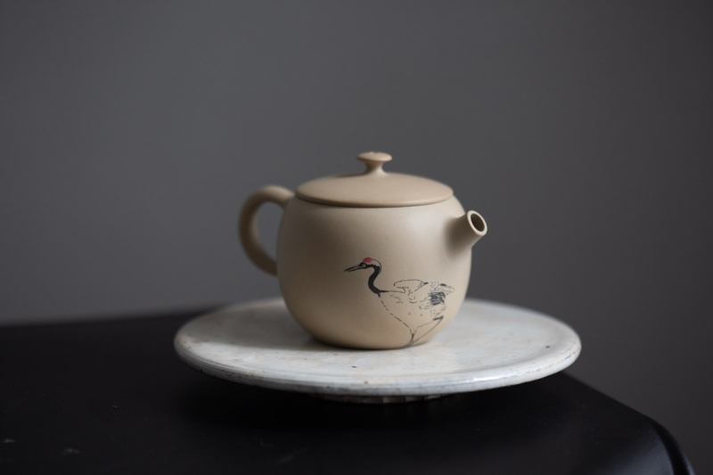 natural habitat jianshui zitao teapot white crane 2 | BITTERLEAF TEAS