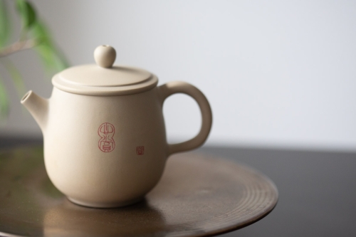 natural habitat jianshui zitao teapot white crane ii 3 | BITTERLEAF TEAS