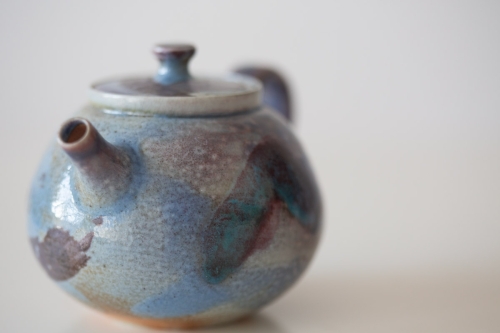 Chameleon Soda Ash Wood Fired Teapot II - Image 15