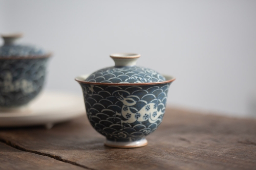 Muted Qinghua Gaiwan - Deer & Wave - Image 7