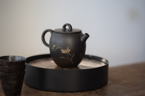 Natural Habitat Jianshui Zitao Teapot - Dragonfly - Image 3