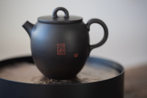 Natural Habitat Jianshui Zitao Teapot - Dragonfly - Image 4