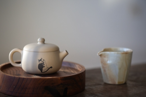 natural habitat jianzhui zitao teapot felis 1 | BITTERLEAF TEAS