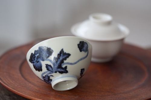 poppy qinghua teacup 2 | BITTERLEAF TEAS