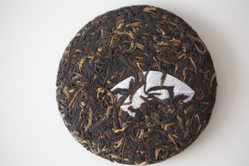 Sugary Pick Me Up 2024 Shaihong Black Tea x Yashixiang Dancong Oolong - Image 3