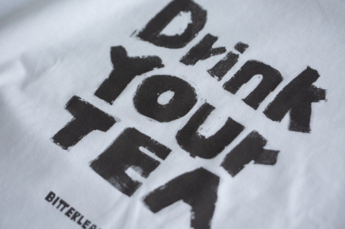 Bitterleaf Teawear: Daily Reminder Tea Shirt - Image 3