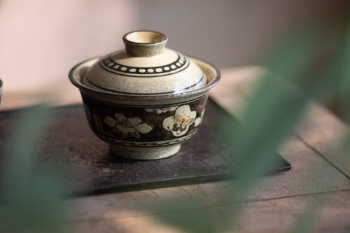 In Good Company Gaiwan - Butterfly & Bloom - Image 3